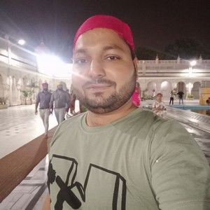 Meet your Posher, Rohit